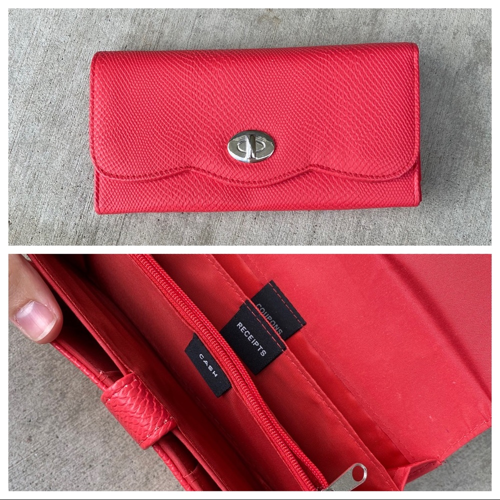 Organizer wallet